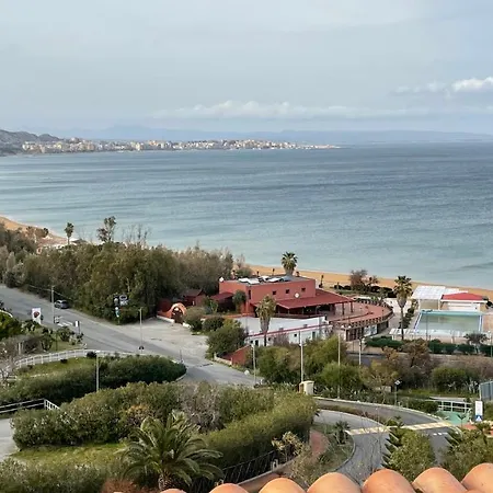 Ferienhaus Belvedere Lacinio *