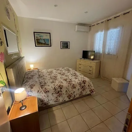 Ferienhaus Belvedere Lacinio *