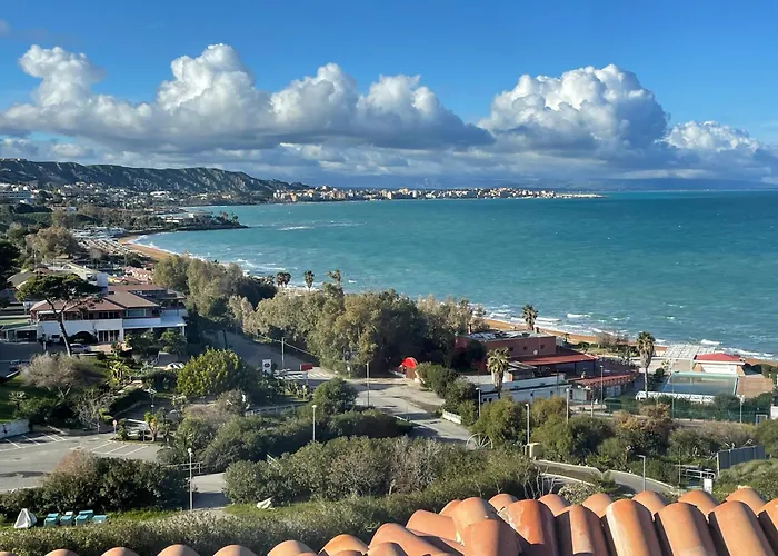 Belvedere Lacinio Casa de Férias *